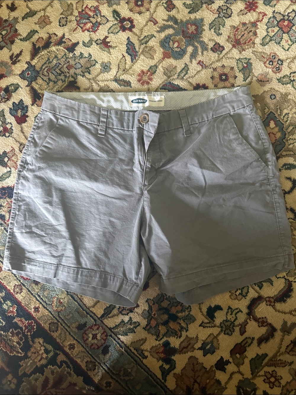 Old Navy Light Gray Women's Cotton Chino Bermuda Shorts